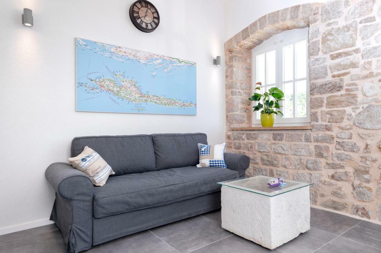 Villa Riva Jelsa  Bagian luar foto
