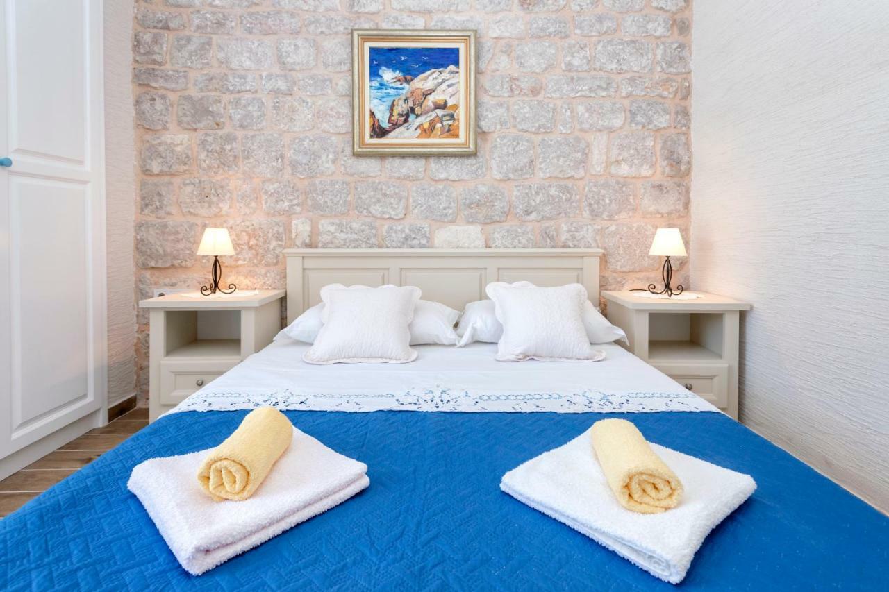 Villa Riva Jelsa  Bagian luar foto