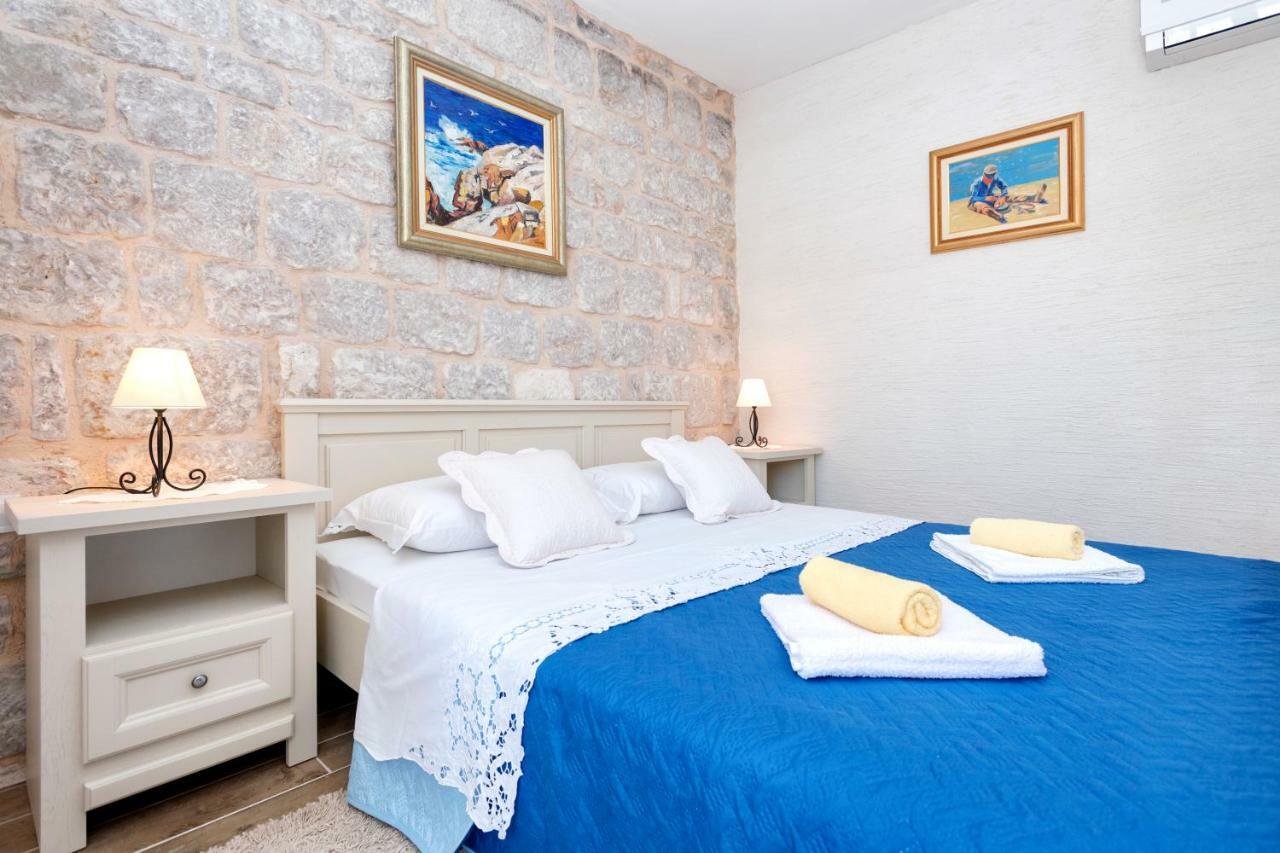 Villa Riva Jelsa  Bagian luar foto