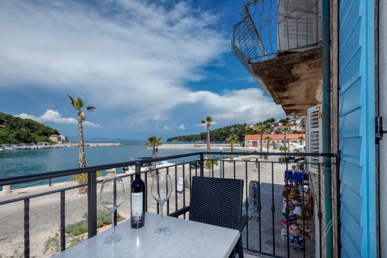 Villa Riva Jelsa  Bagian luar foto